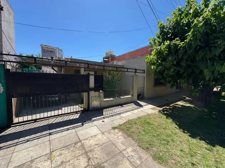 Casa de 2 dormitorios en San Miguel, foto 1