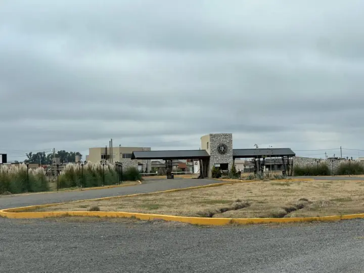 Lote de 300 m² en General Rodríguez, foto 1