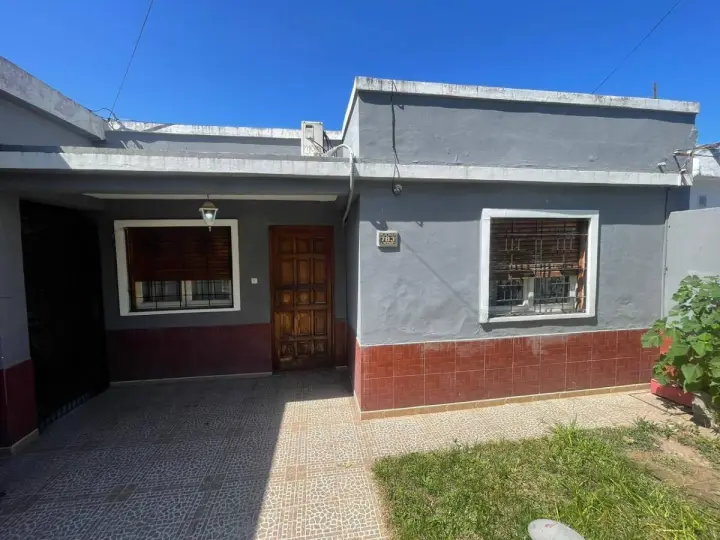 Casa de 2 dormitorios en José C Paz, foto 1