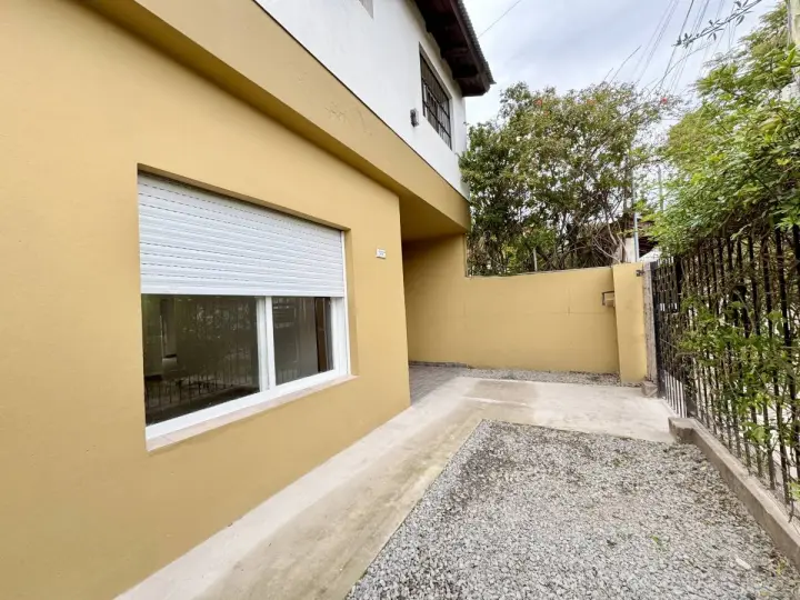 Casa de 3 dormitorios en Bella Vista, foto 1