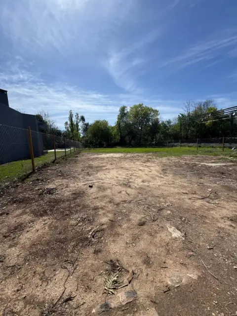 Lote de 1.077 m² en Muñiz